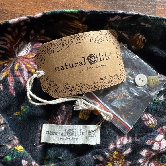 NATURAL LIFE Black and Yellow Bubble Midi Skirt - Picture 4 of 7